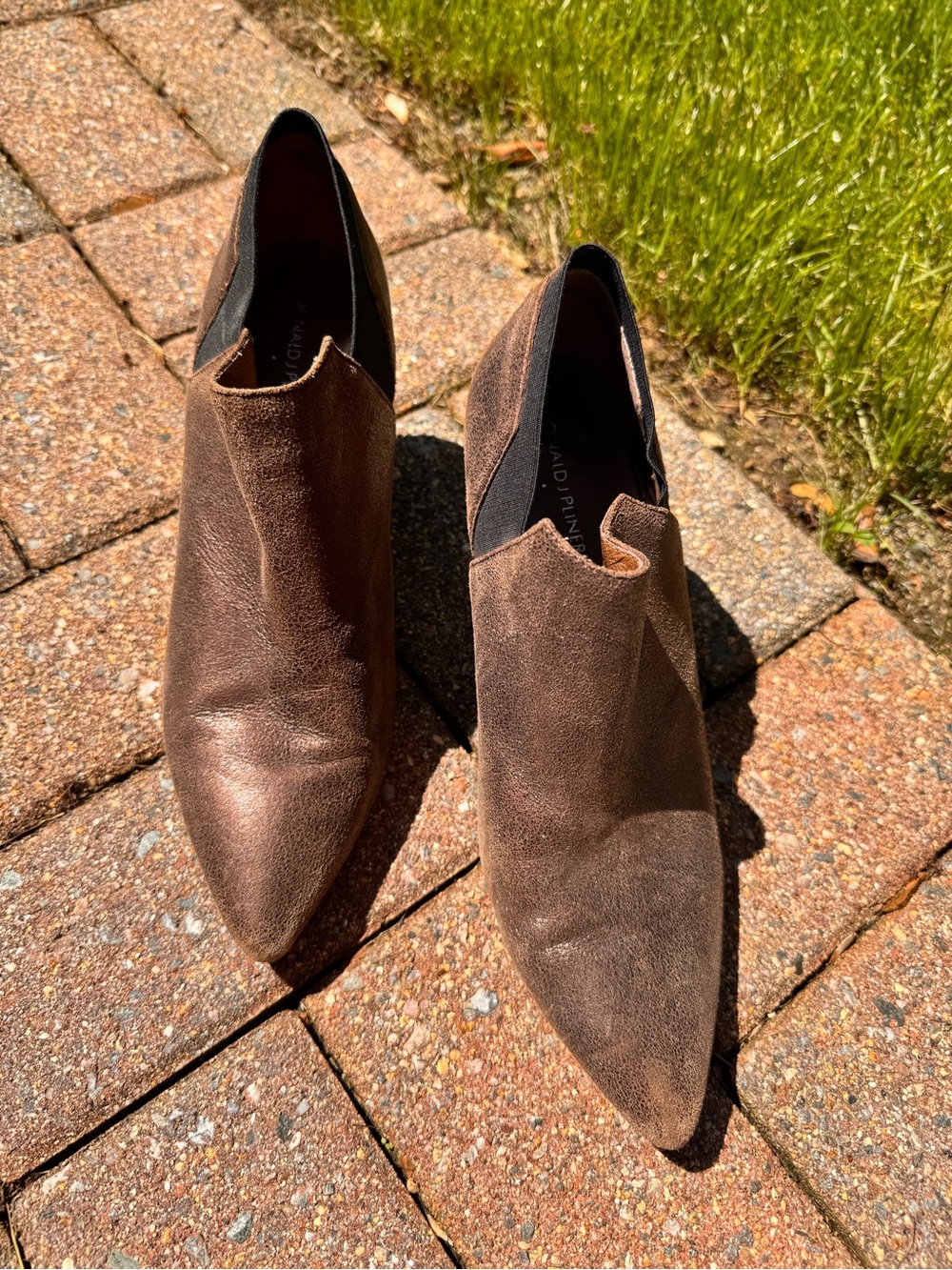 DONALD PLINER size 9.5M bronze/copper leather 3 1/2” heel shoe-booties.